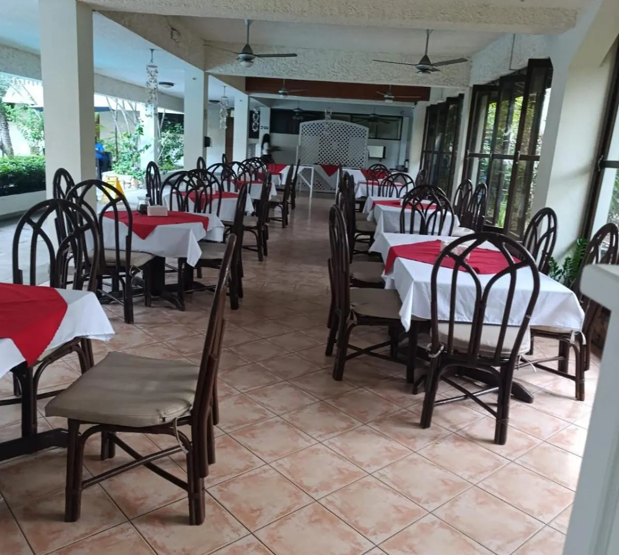 Hotel Acuarium Resort La Viva 4*,  Dominican Republic