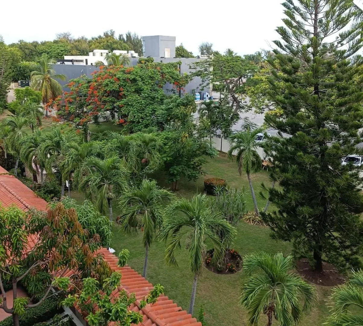 Hotel Acuarium Resort La Viva